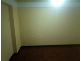 Foto 16 de La Pradera, Oficina en renta, 3 ambientes, 1 baño, 1 parqueadero