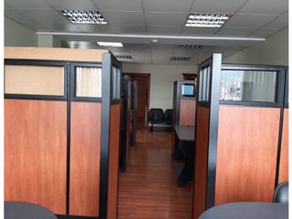 Foto 2 de La Carolina, Oficina en renta, 50 m2, 5 ambientes, 1 baño, 1 parqueadero