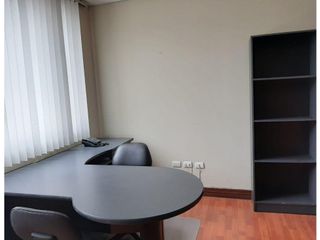 Foto 13 de La Carolina, Oficina en renta, 50 m2, 5 ambientes, 1 baño, 1 parqueadero
