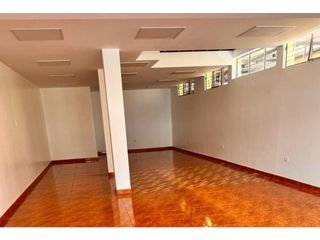 Foto 2 de La Pradera, Local Comercial en renta, 71 m2, 3 ambientes, 1 baño, 2 parqueaderos