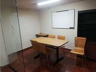 Foto 6 de Av America, Oficina en renta, 120 m2, 9 ambientes, 3 baños, 2 parqueaderos