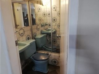Foto 7 de Av America, Oficina en renta, 120 m2, 9 ambientes, 3 baños, 2 parqueaderos
