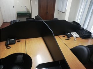 Foto 4 de Av America, Oficina en renta, 120 m2, 9 ambientes, 3 baños, 2 parqueaderos