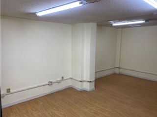 Foto 4 de El Batán, Local Comercial en renta, 100 m2, 2 ambientes, 2 baños, 5 parqueaderos