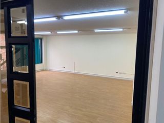Foto 12 de El Batán, Local Comercial en renta, 100 m2, 2 ambientes, 2 baños, 5 parqueaderos