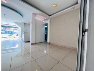 Foto 5 de Ponceano, Local Comercial en renta, 130 m2, 3 ambientes, 4 baños, 3 parqueaderos