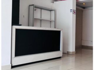 Foto 11 de Ponceano, Local Comercial en renta, 130 m2, 3 ambientes, 4 baños, 3 parqueaderos
