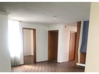 Foto 2 de La Carolina, Oficina en renta, 350 m2, 7 ambientes, 3 baños, 2 parqueaderos