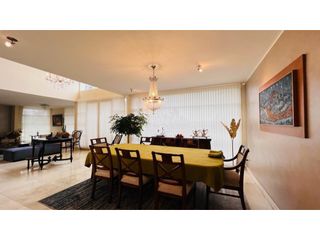 Foto 6 de Lomas de Monteserrín, Casa en venta, 600 m2, 4 habitaciones, 4 baños, 4 parqueaderos