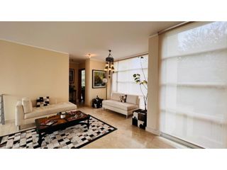 Foto 11 de Lomas de Monteserrín, Casa en venta, 600 m2, 4 habitaciones, 4 baños, 4 parqueaderos