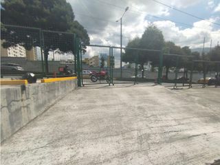 Foto 2 de Rumiñahui, Bodega en renta, 246 m2, 1 ambiente, 1 baño, 8 parqueaderos