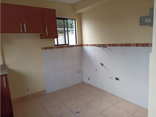 San Antonio de Pichincha, Departamento en venta, 100 m2, 3 habitaciones, 3 baños, 1 parqueadero