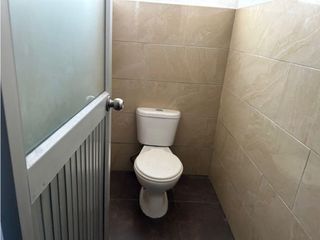 Foto 13 de Sangolqui, Local Comercial en renta, 100 m2, 1 ambiente, 2 baños, 2 parqueaderos