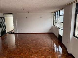 Las Casas, Oficina en renta, 140 m2, 8 ambientes, 3 baños, terraza