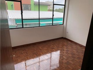 Las Casas, Oficina en renta, 140 m2, 8 ambientes, 3 baños, terraza