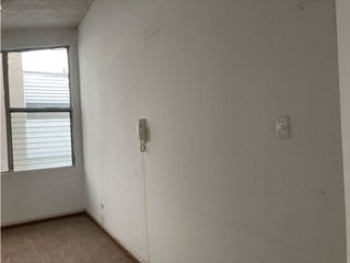 Foto 7 de Rumipamba, Oficina en renta, 223 m2, 7 divisiones, 2 baños, 2 parqueaderos