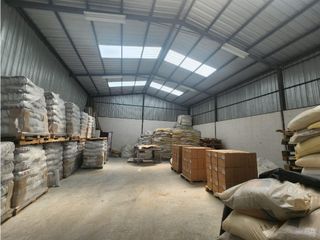Foto 8 de Solca, Bodega en renta, 160 m2, 2 ambientes, 1 baño, 1 parqueadero