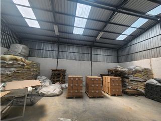 Foto 17 de Solca, Bodega en renta, 160 m2, 2 ambientes, 1 baño, 1 parqueadero