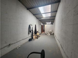 Foto 13 de Solca, Bodega en renta, 160 m2, 2 ambientes, 1 baño, 1 parqueadero