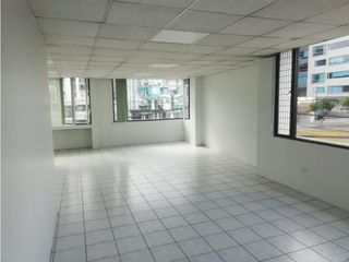 Foto 3 de Granda Centeno, Oficina en renta, 85 m2, 2 ambientes, 1 baño, 1 parqueadero