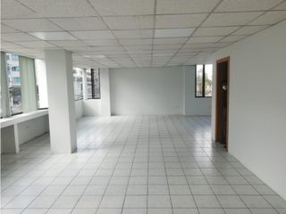 Granda Centeno, Oficina en renta, 85 m2, 2 ambientes, 1 baño, 1 parqueadero