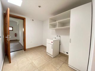 Foto 19 de Cumbaya, Casa en renta, 500 m2, 4 habitaciones, 6 baños, 2 parqueaderos