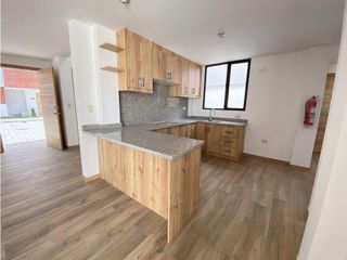 Foto 3 de Casa en Puembo en venta, 116 m2, 3 habitaciones, 3 baños