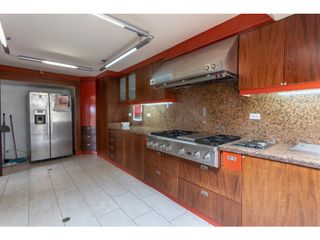 Foto 4 de Iñaquito Alto,Departamento en renta,430 m2,4 hab. 3 baños,2 parq.