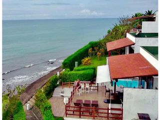 Foto 9 de Jama, Manabí, Casa en renta, 250 m2, 4 habitaciones, 5 baños, 2 parqueaderos