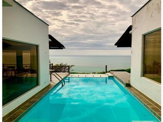 Foto 4 de Jama, Manabí, Casa en renta, 250 m2, 4 habitaciones, 5 baños, 2 parqueaderos
