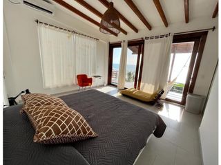 Foto 13 de Jama, Manabí, Casa en renta, 250 m2, 4 habitaciones, 5 baños, 2 parqueaderos