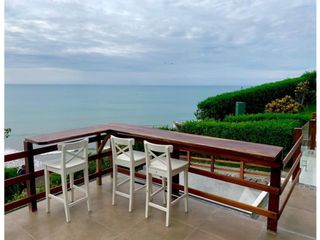 Foto 6 de Jama, Manabí, Casa en renta, 250 m2, 4 habitaciones, 5 baños, 2 parqueaderos