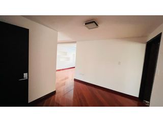 Foto 13 de Monteserrín, Casa en  Renta , 380m2, 4 habitaciones , 4 baños , 1 parqueadero