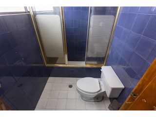 Foto 32 de El Batan, Casa en  Venta , 1470m2, 5 habitaciones, 9 baños