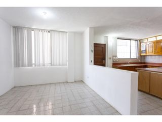 Foto 21 de El Batan, Casa en  Venta , 1470m2, 5 habitaciones, 9 baños