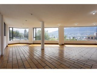 Foto 10 de El Batan, Casa en  Venta , 1470m2, 5 habitaciones, 9 baños