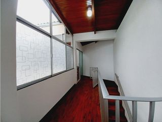 Foto 15 de Jipijapa, Oficina en  Renta, 138m2, 6 ambientes , 1 baño , 1 parqueadero