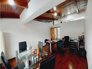 Foto 10 de Jipijapa, Oficina en  Renta, 138m2, 6 ambientes , 1 baño , 1 parqueadero