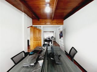 Foto 8 de Jipijapa, Oficina en  Renta, 138m2, 6 ambientes , 1 baño , 1 parqueadero