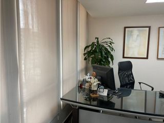 La Mariscal, Oficina en  Renta , 42m2, 1 baño