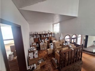 Foto 7 de La Kennedy, Oficina en Renta, 100m2,2 ambientes 1 baño