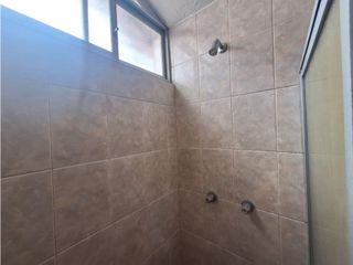 Foto 5 de La Kennedy, Oficina en Renta, 100m2,2 ambientes 1 baño