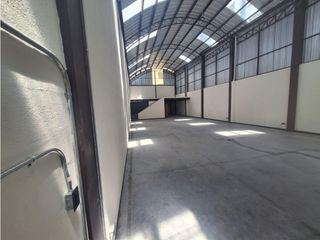 Foto 9 de El Eden, Galpón en  Renta , 485m2, 3ambientes , 3 baños