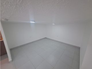 Foto 4 de Jipijapa, Local Comercial en  Renta, 66m2, 1 ambiente