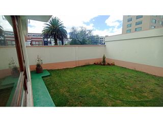 Quito Tenis, Casa en Renta, 280m2, 4 habitaciones, 3 baños
