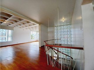 Foto 10 de Bellavista, Casa en Renta, 280m2, 3 habitaciones, 2 parqueaderos