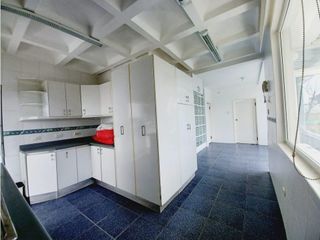 Foto 15 de Bellavista, Casa en Renta, 280m2, 3 habitaciones, 2 parqueaderos