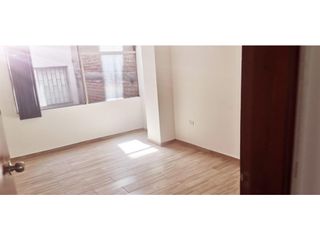 Foto 1 de La Orellana, Oficina en Renta, 150m2, 6 ambientes