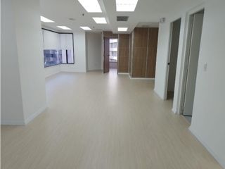 Foto 9 de La Coruña, Oficina en  Renta, 160m2, 3 ambientes