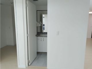 Foto 4 de La Coruña, Oficina en  Renta, 160m2, 3 ambientes